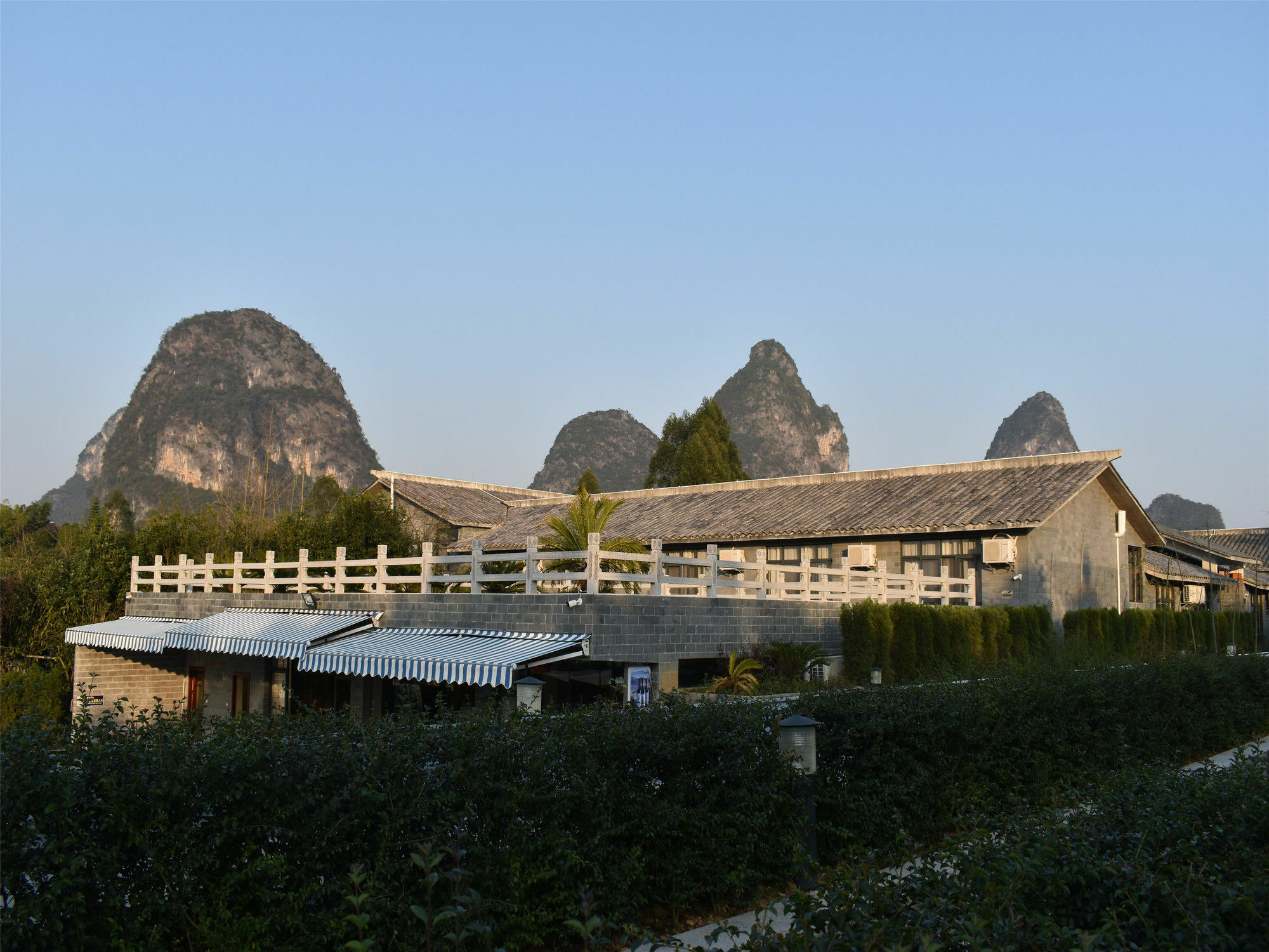 Yangshuo Mountain Top Retreat Bagian luar foto