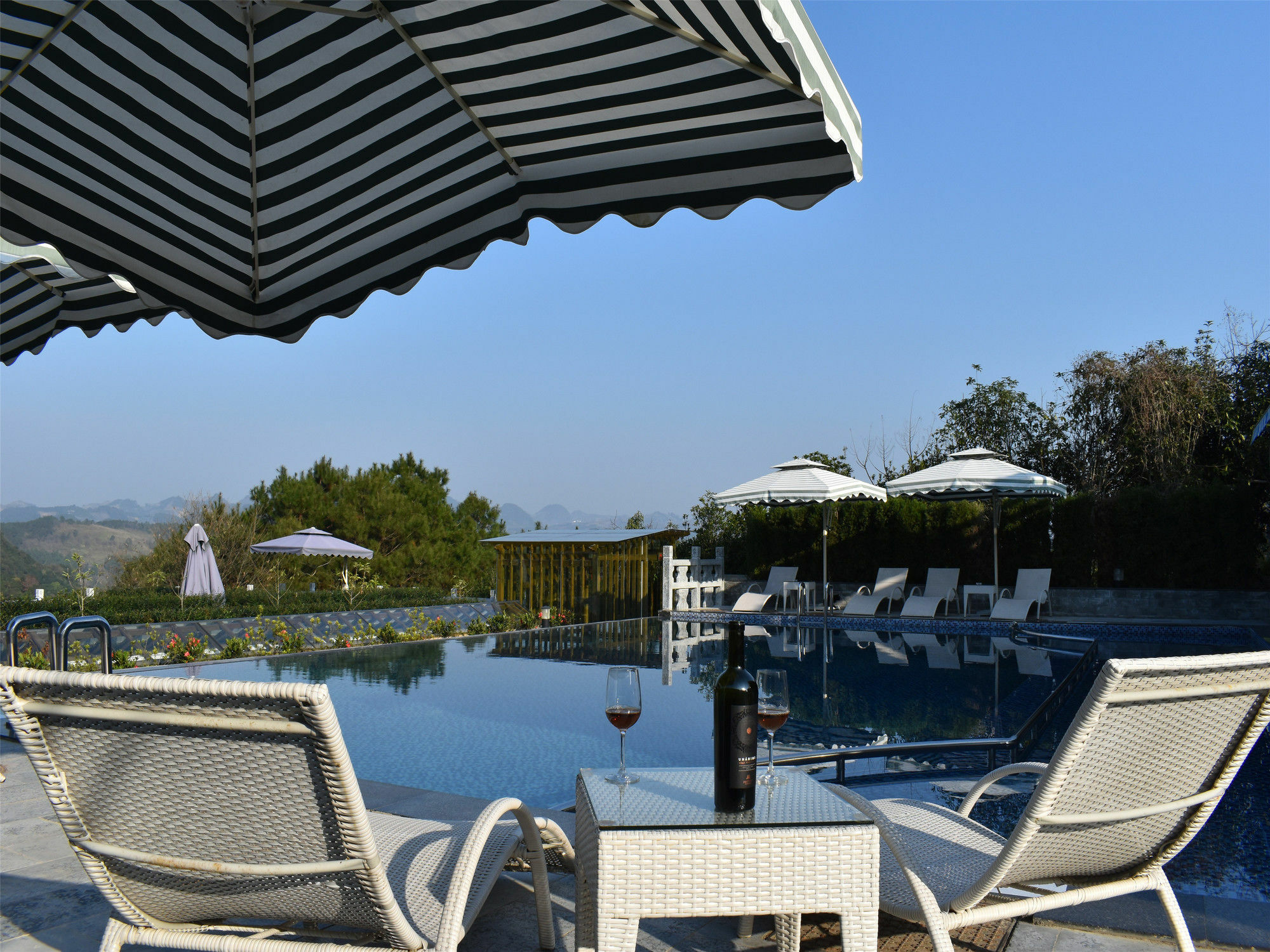 Yangshuo Mountain Top Retreat Bagian luar foto
